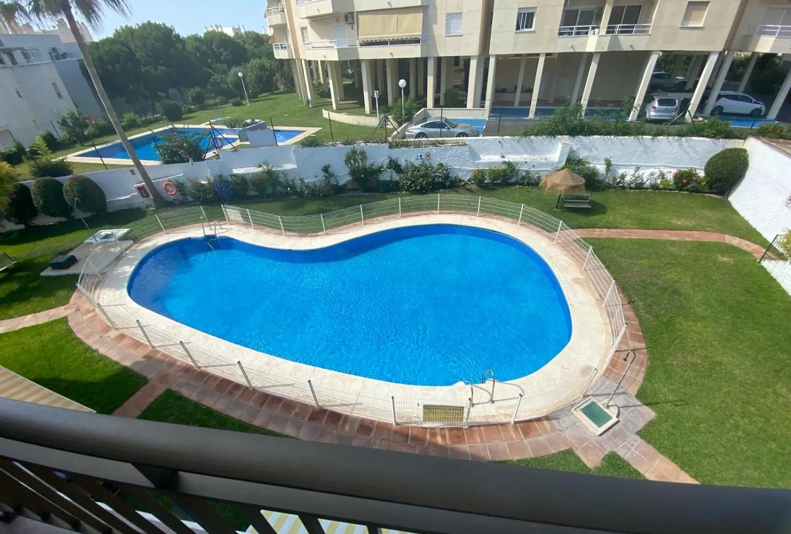Soleado Y Luminoso A 3 Minutos De La Playa-Carihuela Apartamento Torremolinos