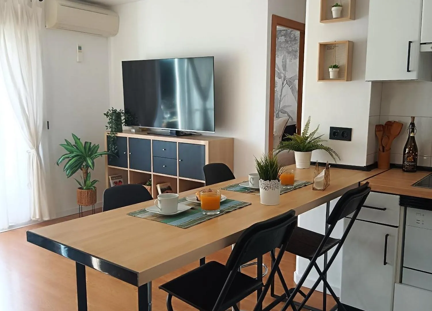 Soleado Y Luminoso A 3 Minutos De La Playa-Carihuela Apartamento Torremolinos
